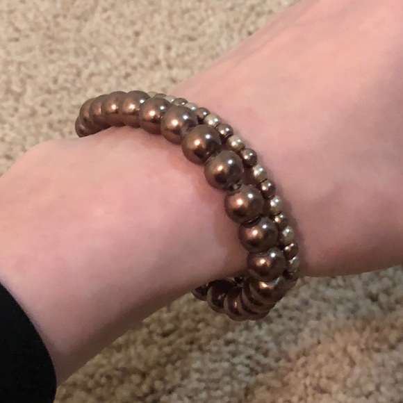 Set of 2 Brown Beaded Stretch Bracelets - Picture 6 of 8